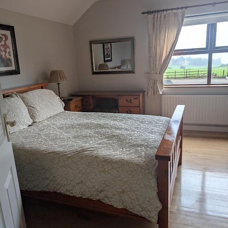 Clare House Bed & Breakfast Ballycastle Exterior foto